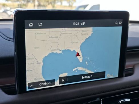 Used 2023 Lincoln Aviator Grand Touring image 17