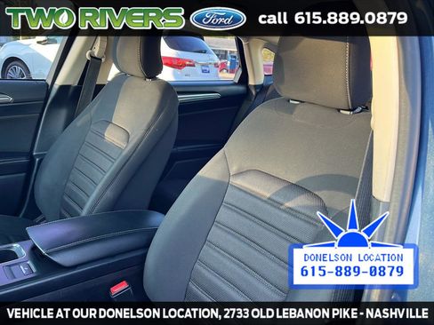 Used 2019 Ford Fusion SE image 17