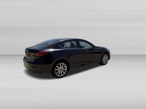 Used 2017 MAZDA MAZDA3 Touring FWD image 5
