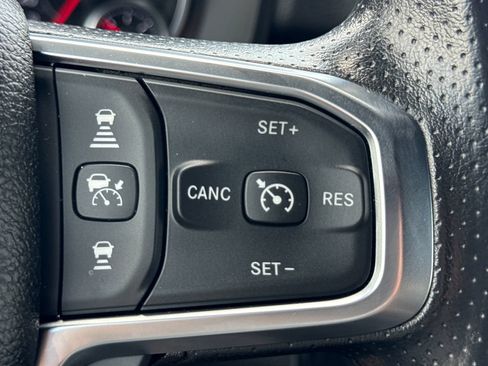 Certified 2025 RAM 2500 Tradesman AWD/4WD image 26