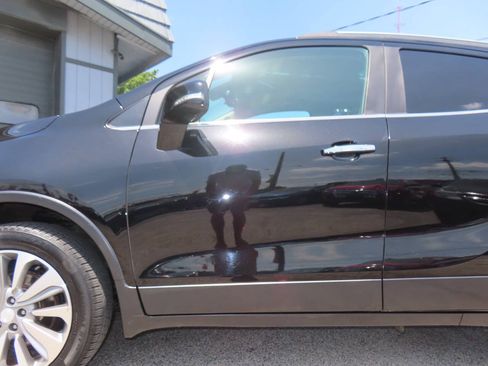 Used 2019 Buick Encore Preferred AWD/4WD image 28