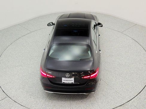 Used 2023 Mercedes-Benz C 300 Sedan image 28