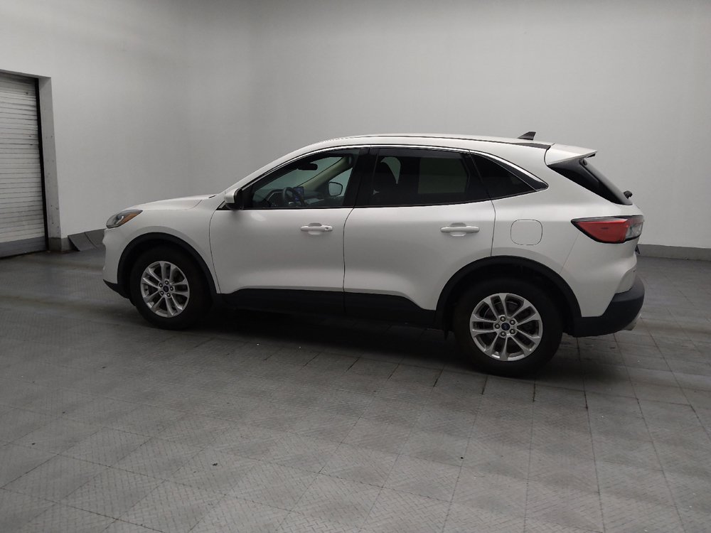 Used 2020 Ford Escape SE FWD image 3