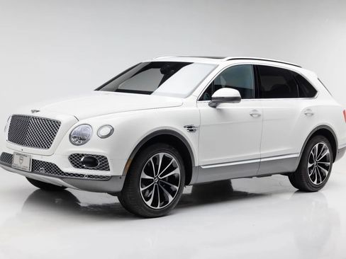 Used 2017 Bentley Bentayga AWD/4WD image 13