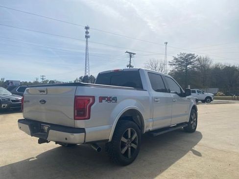 Used 2015 Ford F150 Lariat image 5