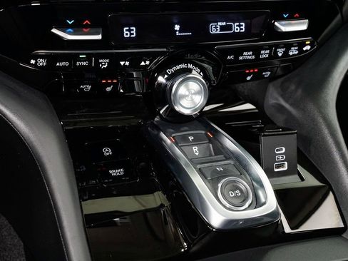 Used 2025 Acura MDX w/ Technology Package image 22