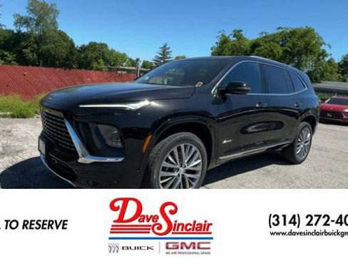 New 2026 Buick Enclave Avenir w/ Super Cruise Package FWD image 4