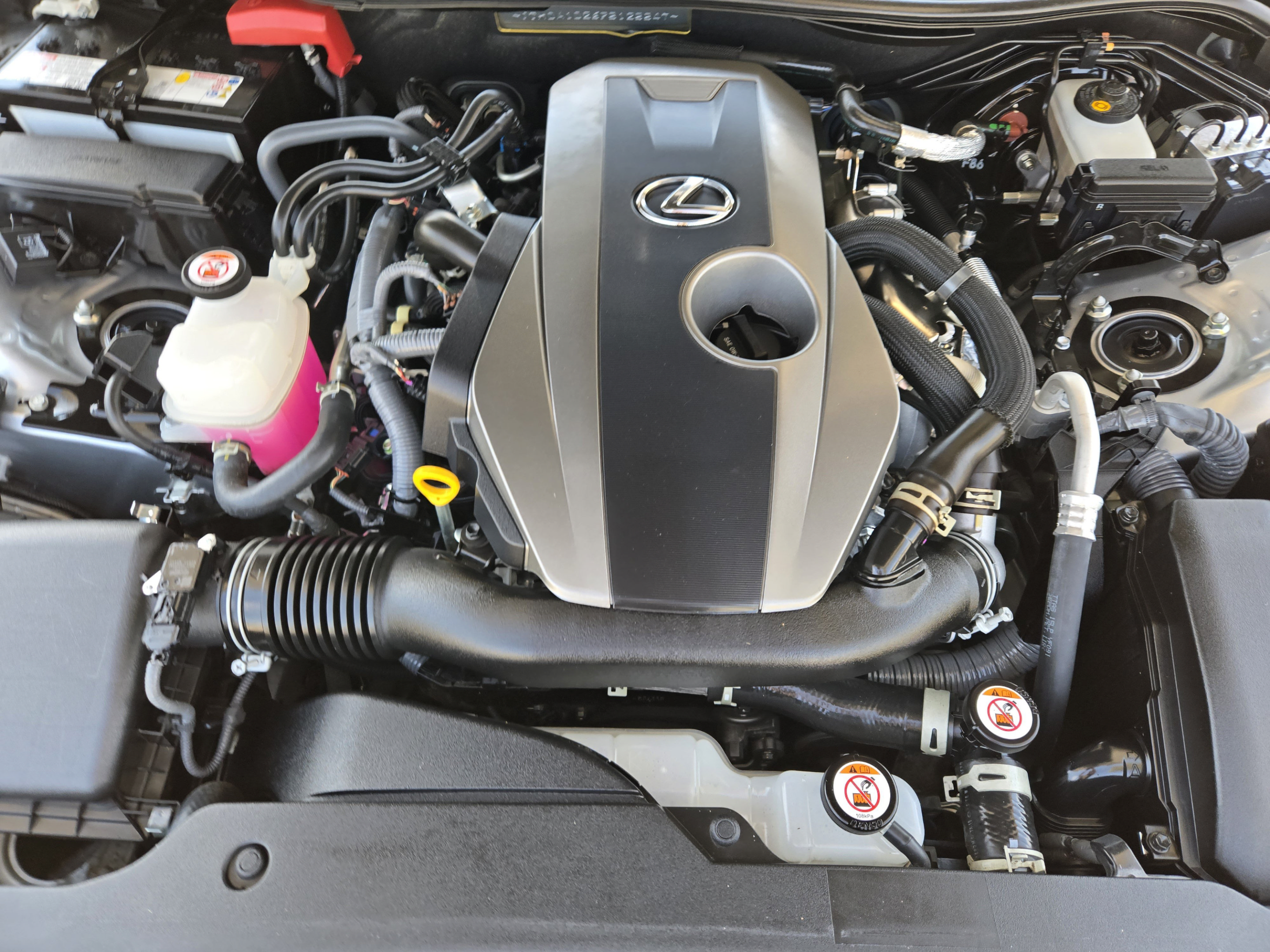 Used 2023 Lexus IS 300 w/ Premium Package RWD image 30