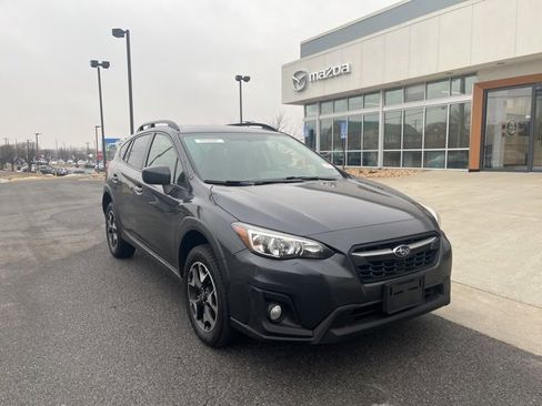 Used 2019 Subaru Crosstrek 2.0i Premium image 1
