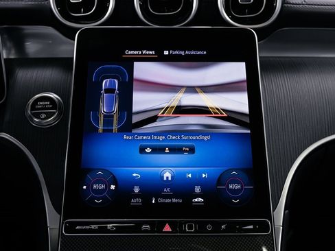 Used 2024 Mercedes-Benz GLC 43 AMG 4MATIC image 19