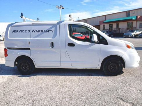 Used 2019 Nissan NV200 SV w/ Navigation Package image 4