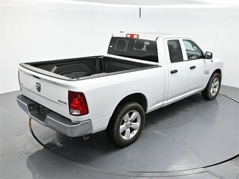 Used 2024 RAM 1500 Classic SLT image 23