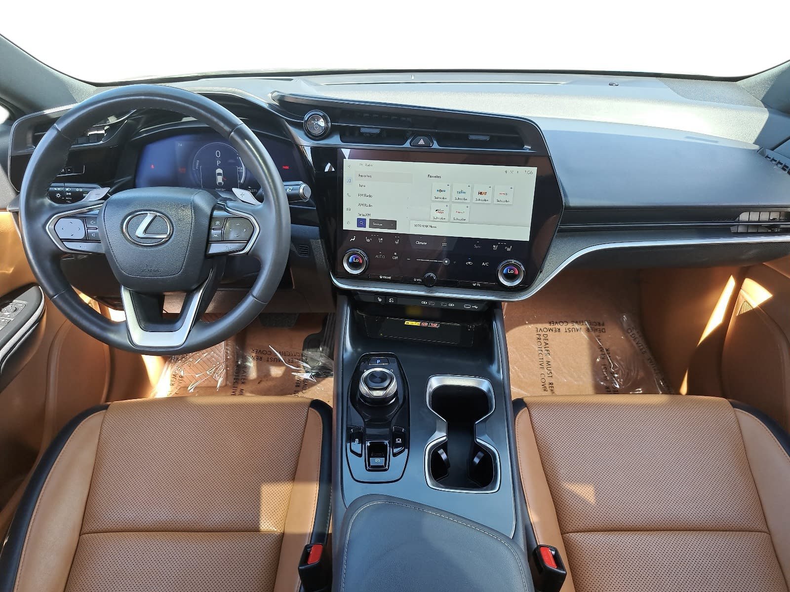 Used 2024 Lexus RZ 300e Premium w/ Technology Package FWD image 9