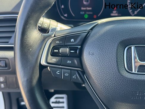 Used 2019 Honda Accord Sport image 18