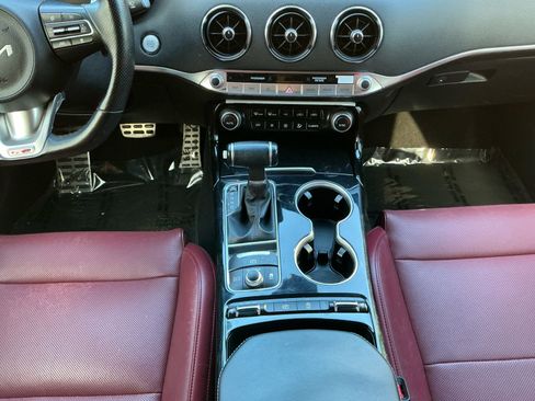 Used 2022 Kia Stinger GT-Line w/ Sun & Sound Package image 11