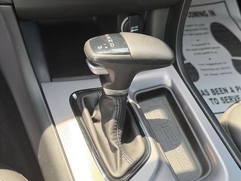 Used 2022 Dodge Charger R/T w/ Plus Group RWD image 11