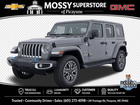 Used 2023 Jeep Wrangler Unlimited Sahara w/ Cold Weather Group AWD/4WD image 1