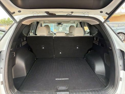 Used 2023 Hyundai Tucson Limited image 15