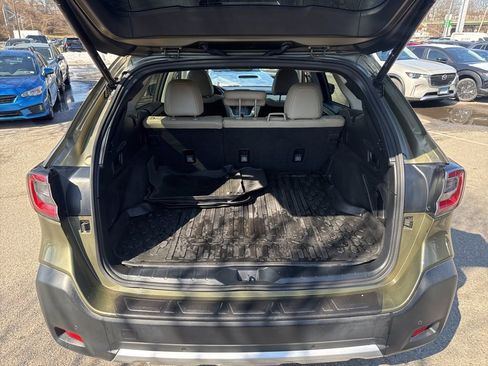 Used 2023 Subaru Outback Limited image 27