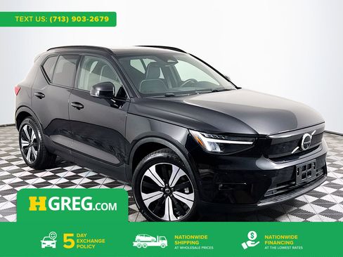 Used 2023 Volvo XC40 Recharge Plus image 1