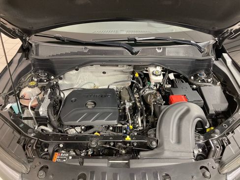 Used 2025 Chevrolet TrailBlazer LT image 24