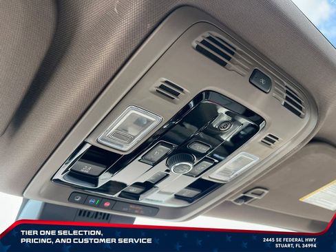 New 2026 GMC Yukon XL Denali w/ Denali Reserve Package AWD/4WD image 35