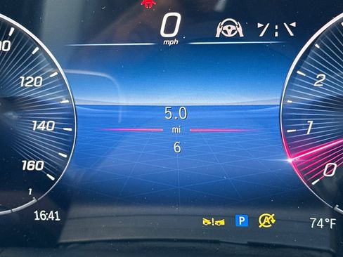 New 2026 Mercedes-Benz GLS 450 4MATIC image 26