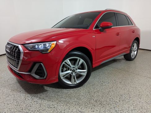 Used 2022 Audi Q3 2.0T Premium w/ Convenience Package image 18
