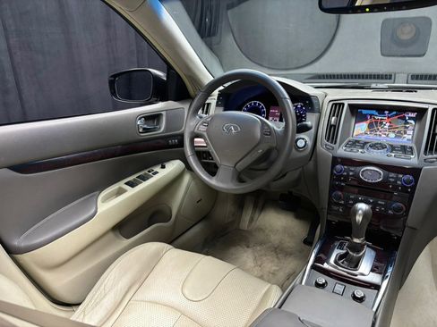 Used 2011 INFINITI G37 x Sedan w/ Premium Pkg image 37