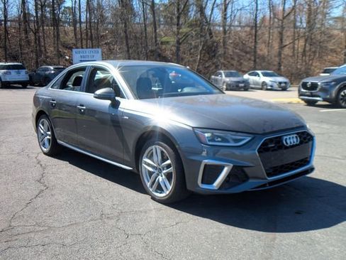Used 2021 Audi A4 2.0T Premium w/ Convenience Package image 2