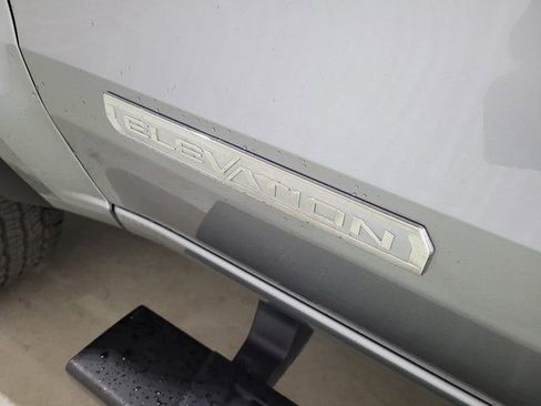 Used 2023 GMC Canyon Elevation w/ Convenience Package image 21