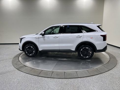 New 2026 Kia Sorento S AWD/4WD image 9