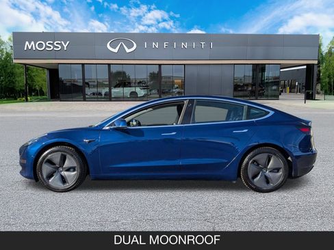 Used 2018 Tesla Model 3 Long Range image 5