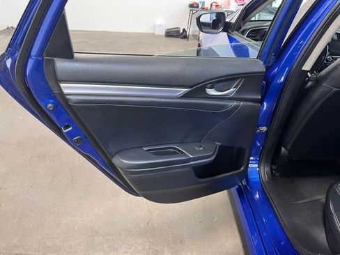 Used 2020 Honda Civic EX-L image 19
