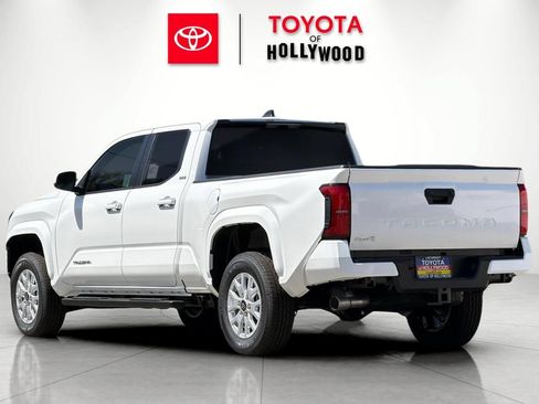 New 2026 Toyota Tacoma SR5 AWD/4WD image 6