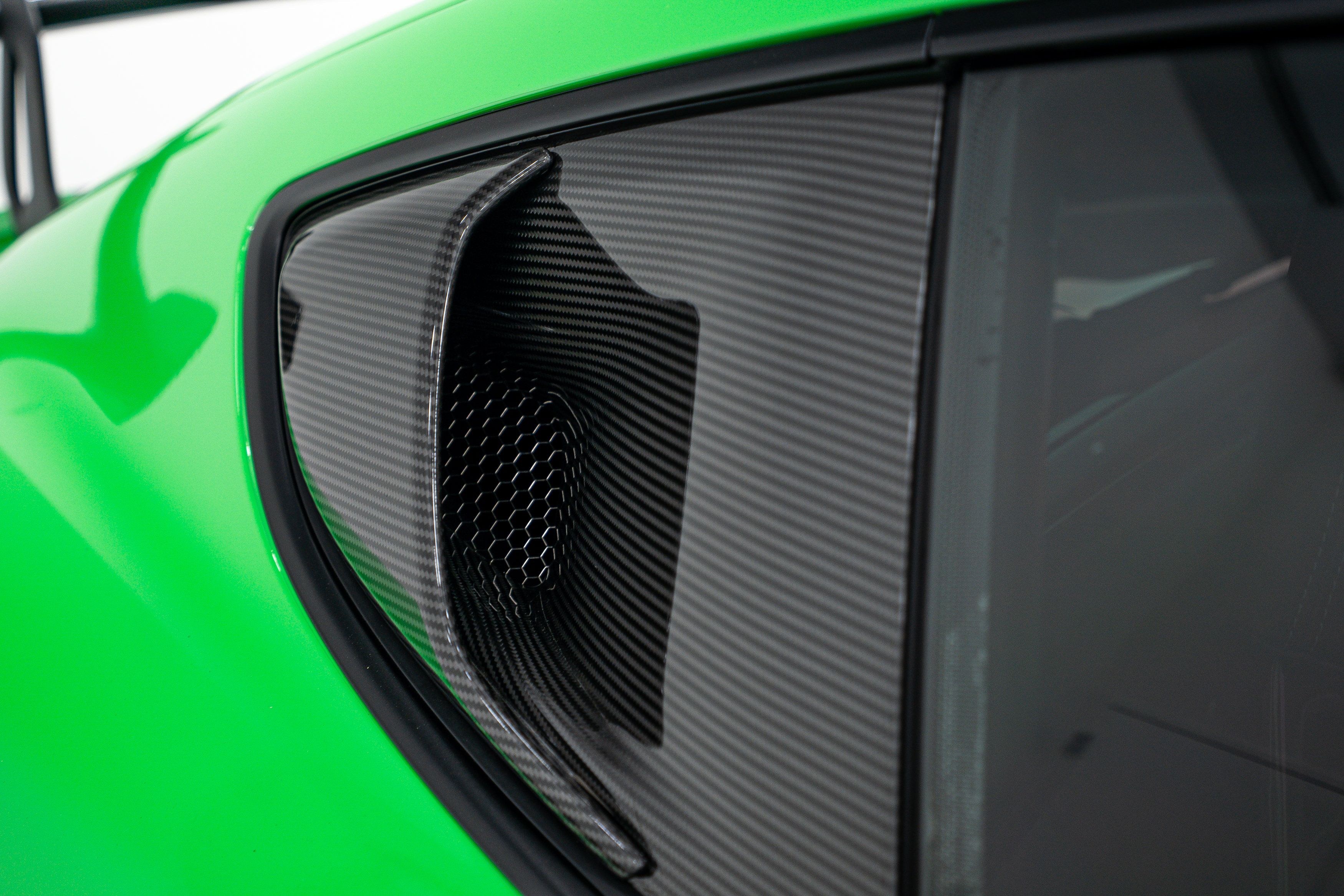 Certified 2023 Porsche 718 Cayman GT4 RS RWD image 30