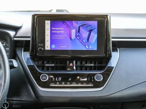 Used 2024 Toyota Corolla LE FWD image 13