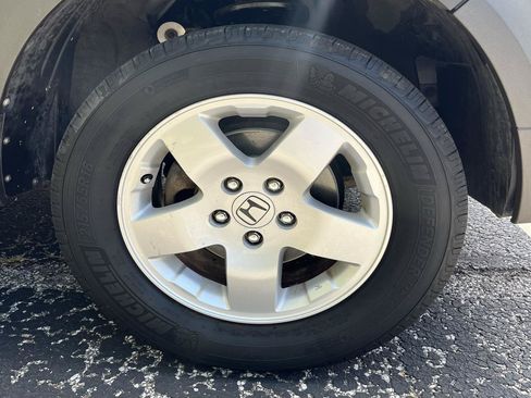 Used 2004 Honda Element EX image 24