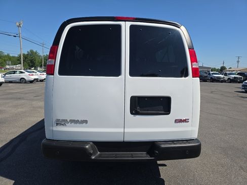 Used 2023 GMC Savana 3500 LS RWD image 7