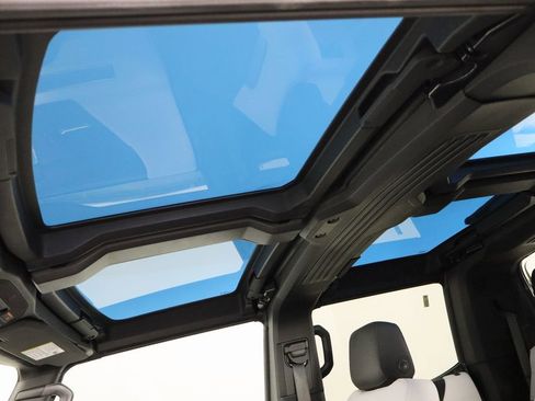 Used 2022 GMC Hummer EV Edition 1 w/ LPO, Illumination Package image 25