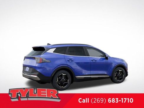New 2026 Kia Sportage EX FWD image 7