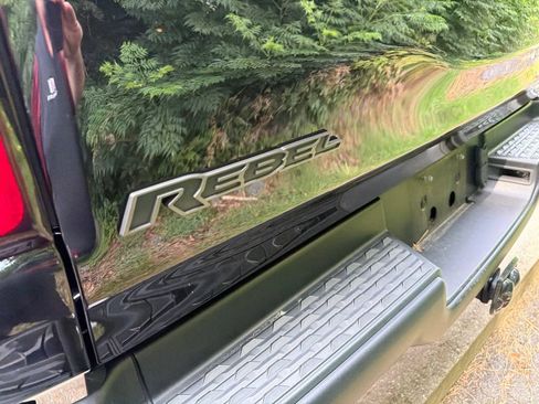 Used 2021 RAM 1500 Rebel AWD/4WD image 7