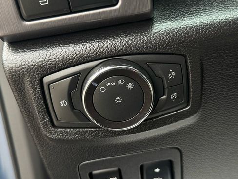 Used 2018 Ford Expedition Platinum image 29