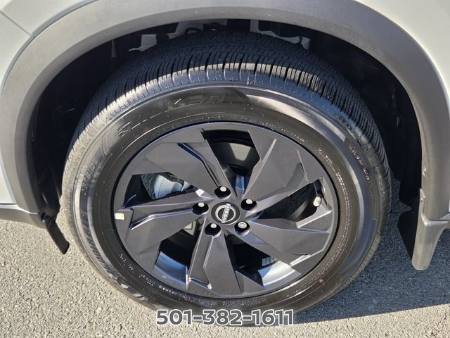 Certified 2026 Nissan Rogue SV w/ Cold Weather Package FWD image 19