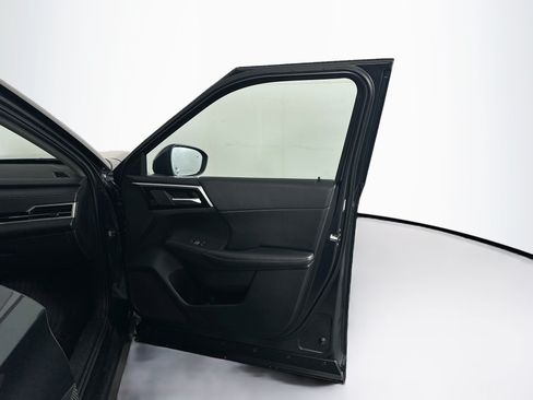 Used 2024 Mitsubishi Outlander SE AWD/4WD image 34