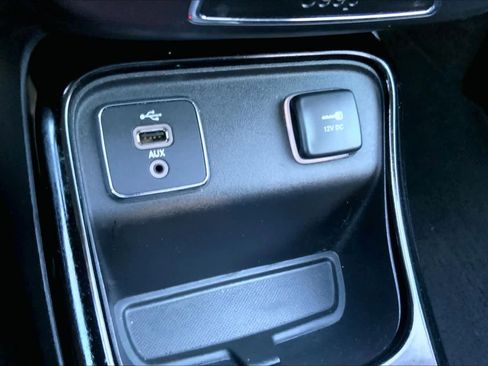 Used 2018 Jeep Compass Altitude image 27
