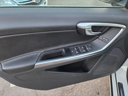 Used 2012 Volvo S60 T6 R-Design AWD/4WD image 8
