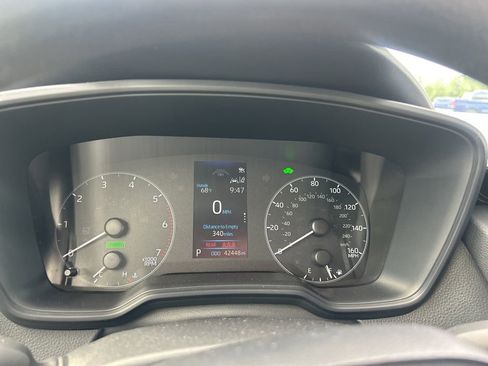 Used 2024 Toyota Corolla LE AWD/4WD image 23