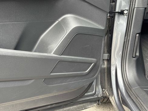 Certified 2022 Volkswagen Atlas Cross Sport SE image 20