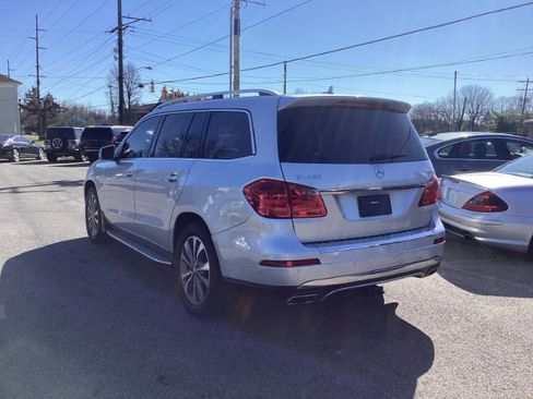 Used 2016 Mercedes-Benz GL 450 4MATIC image 4